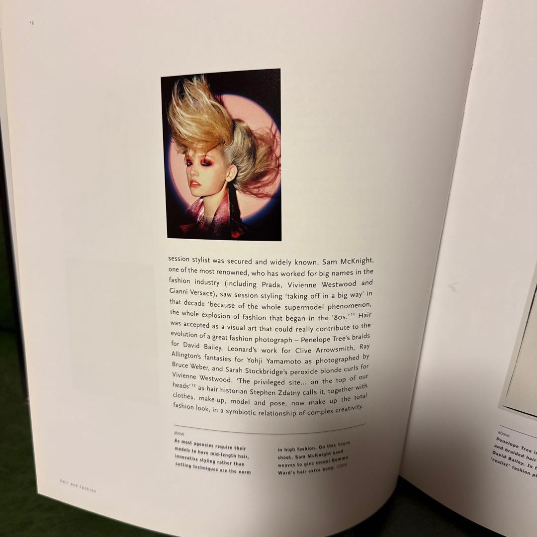 洋書 Hair&Fashion Caroline Cox Lee Widdows