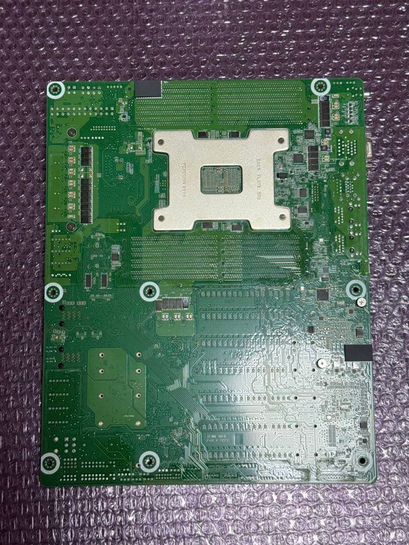 CPU AMD EPYC 7713P マザーボード ROMED8-2T
