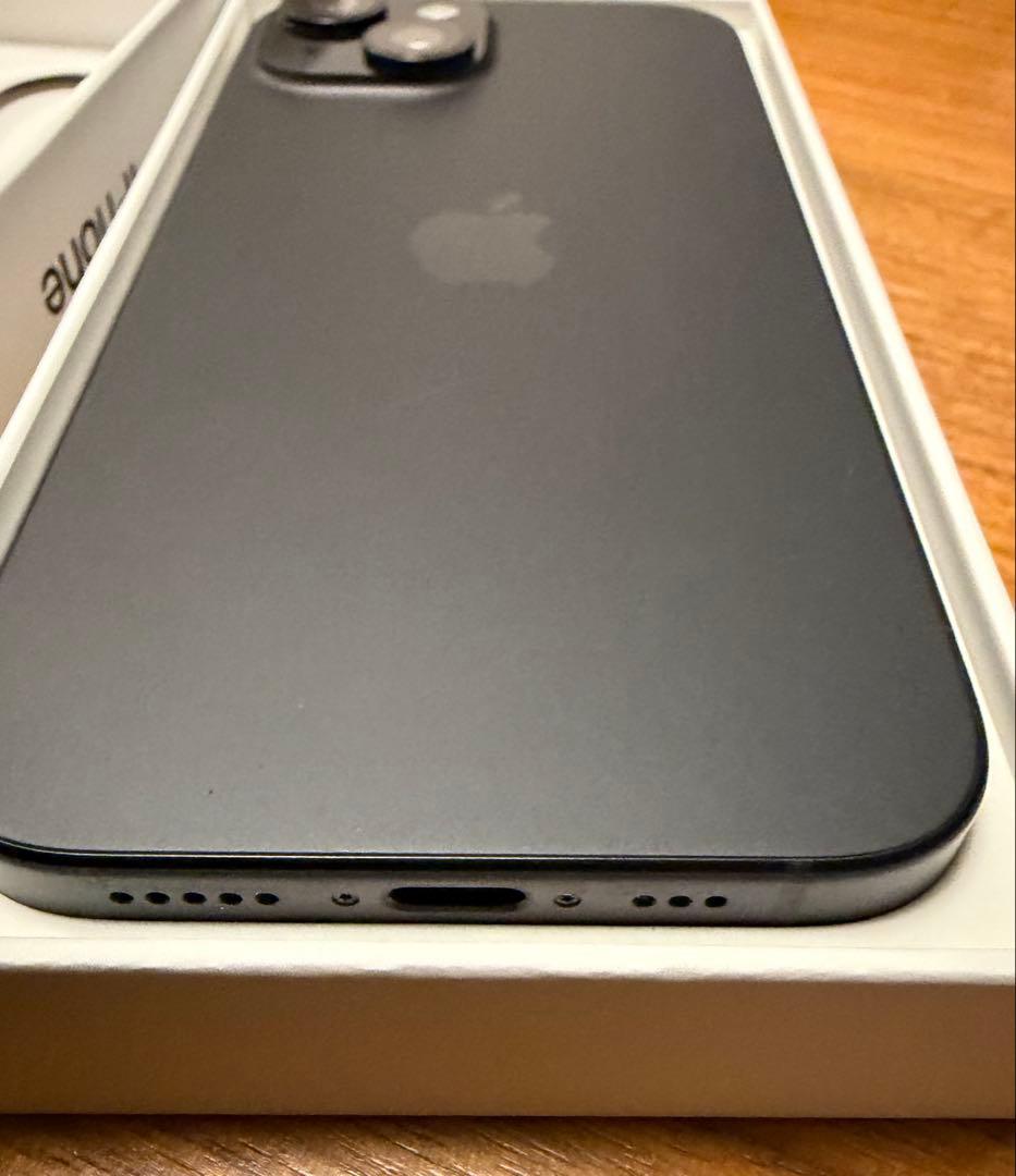 iPhone15 128GB (Black) 本体