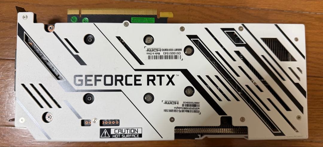 GALAKURO RTX3060Ti 白 動作品 傷あり特価