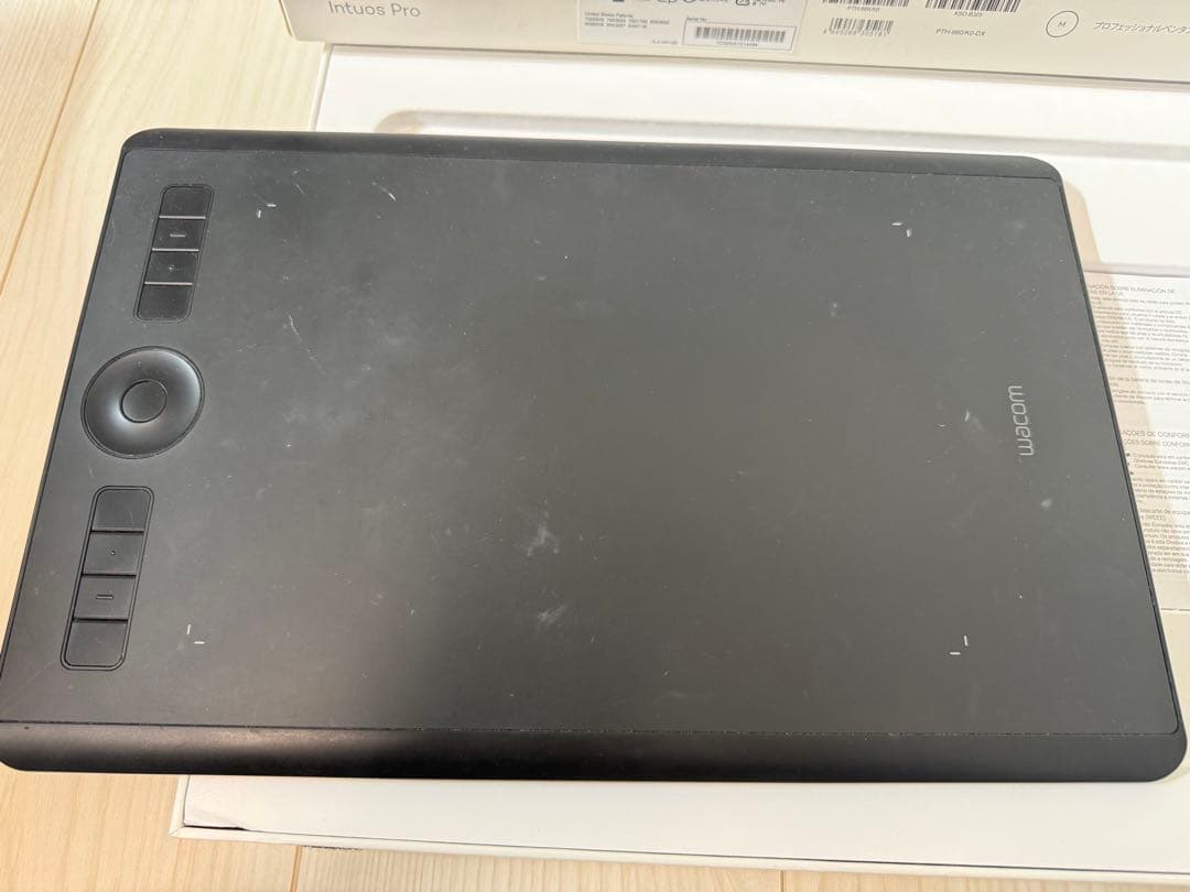 ※本体のみ※ Wacom ペンタブレットPTH-660/K0【ジャンク品】