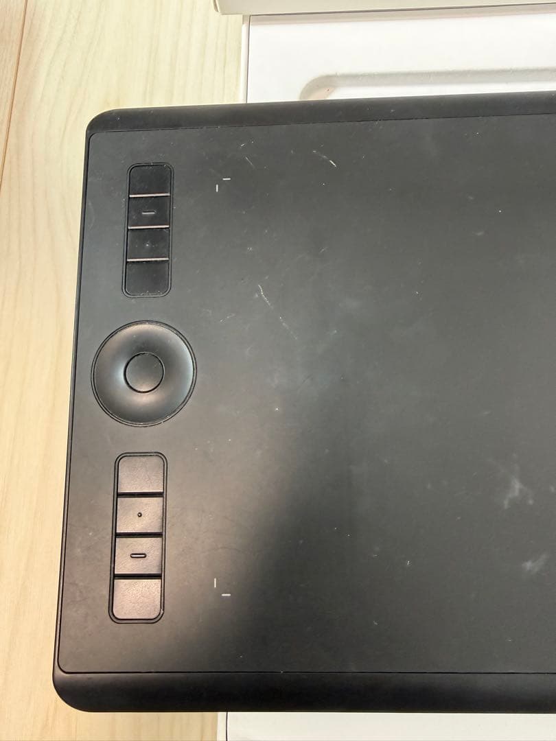 ※本体のみ※ Wacom ペンタブレットPTH-660/K0【ジャンク品】