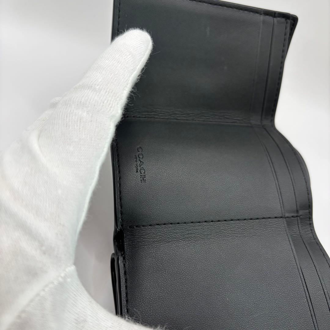 COACH 三つ折り財布　ミニ トライフォールド ウォレット　CM437 黒