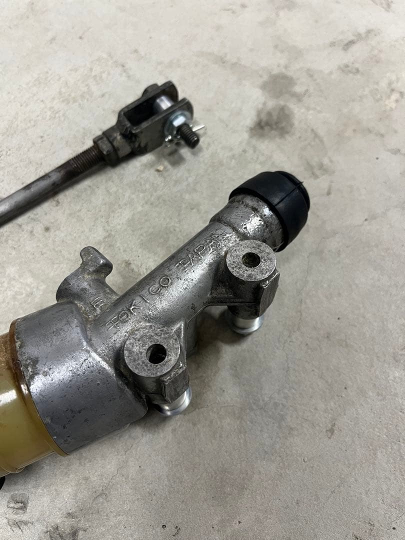 Z750FX リアブレーキマスターシリンダー