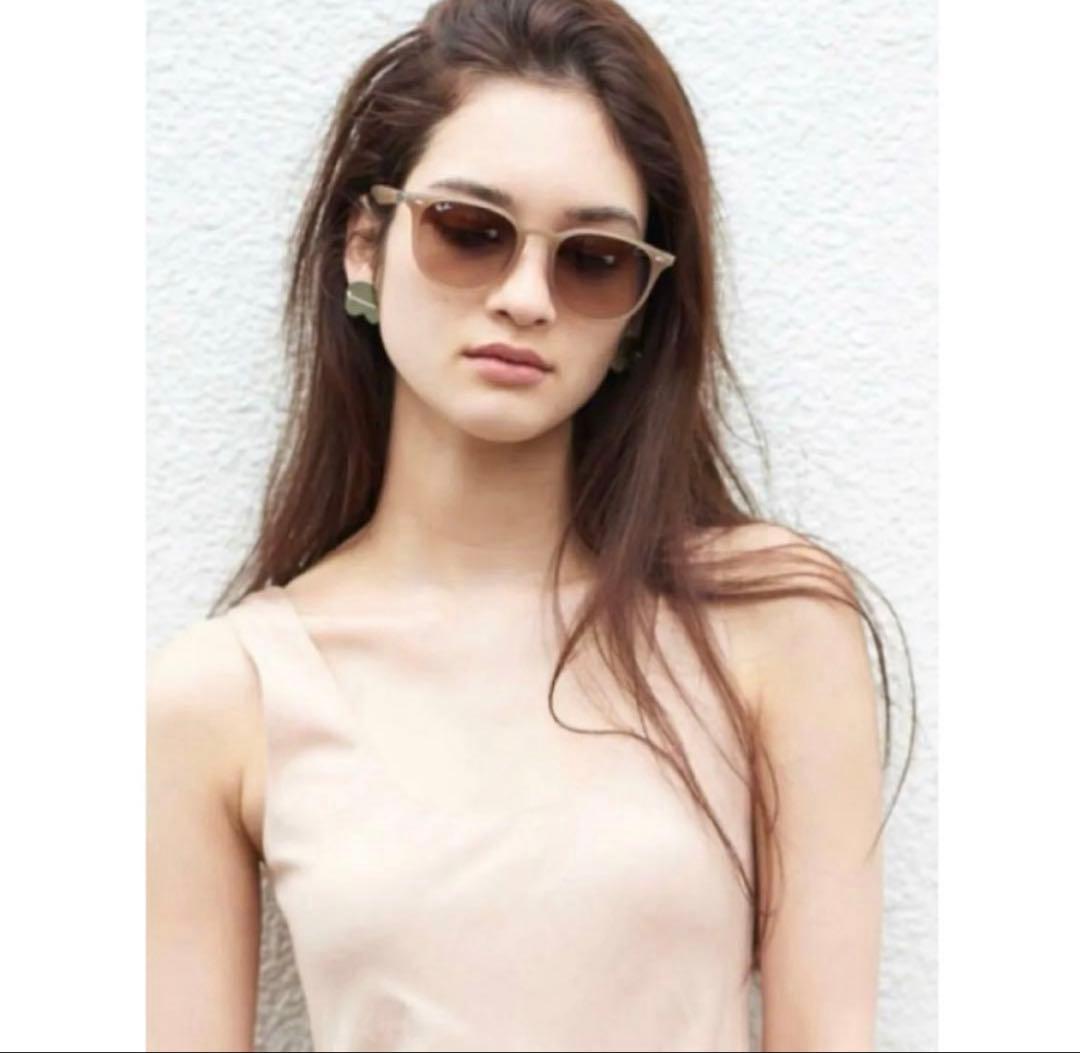 Ray-Ban RB4259-F サングラス