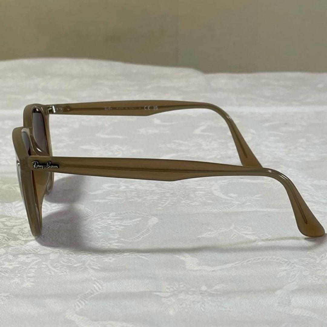 Ray-Ban RB4259-F サングラス