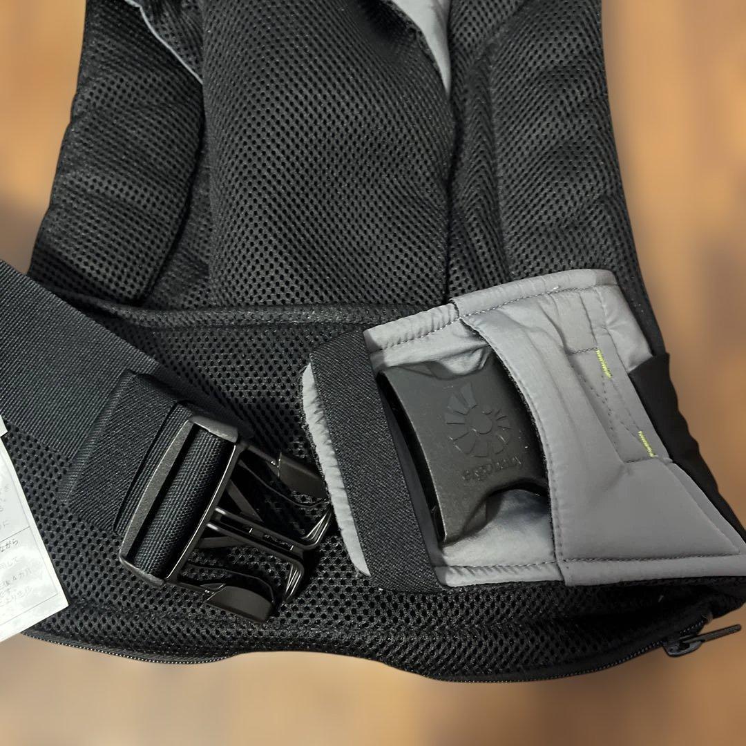 ［一度のみ使用］ergobaby Away 抱っこ紐 グレー　即配送