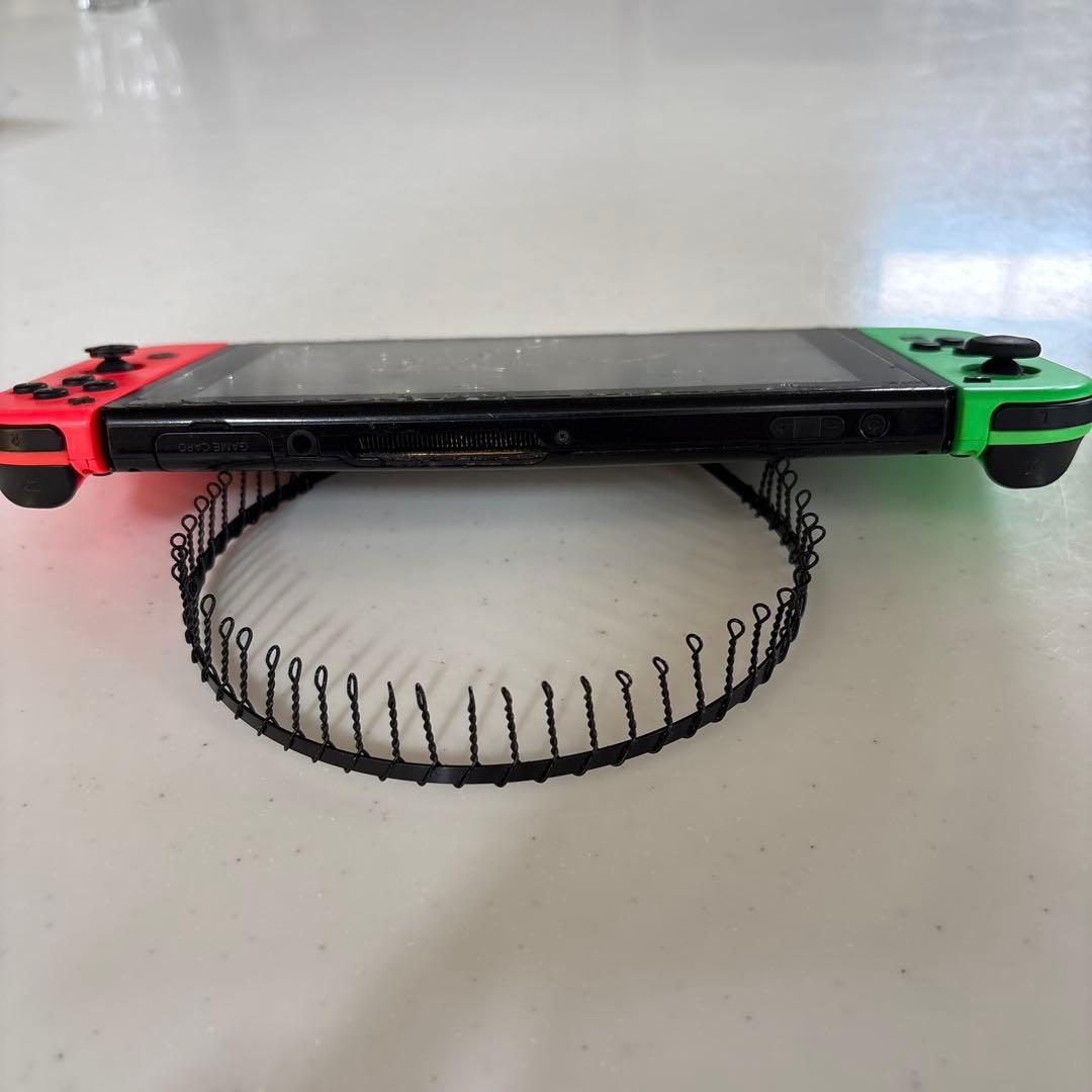 d*3様 Nintendo Switch 赤/緑 Joy-Con付きジャンク品