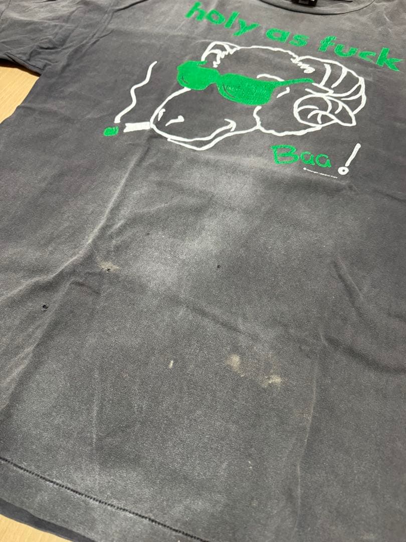 SAINT Mxxxxxxセントマイケル holy as fuck Tシャツ