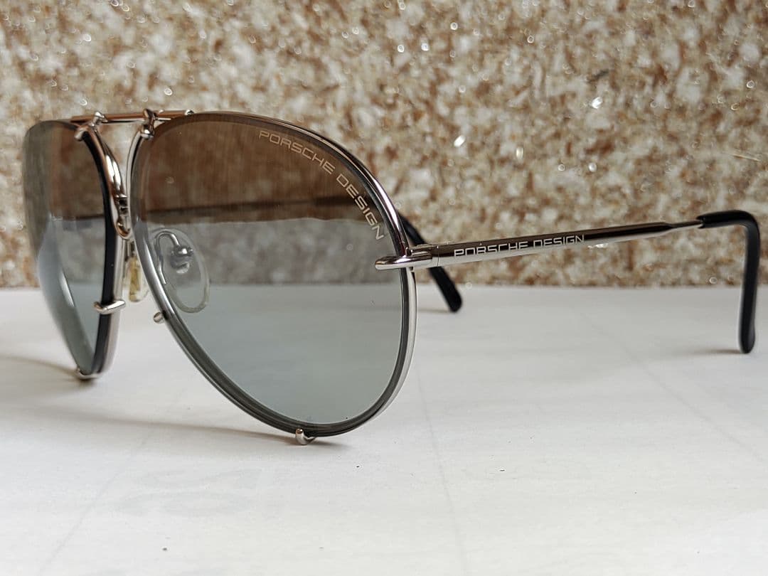 PORSCHE DESIGN ワンタッチ式レンズ交換サングラス　2種類レンズ