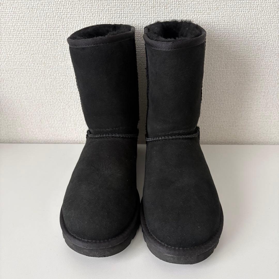 UGG アグオーストラリア　24cm 5825 クラシックショート　黒　ブラック