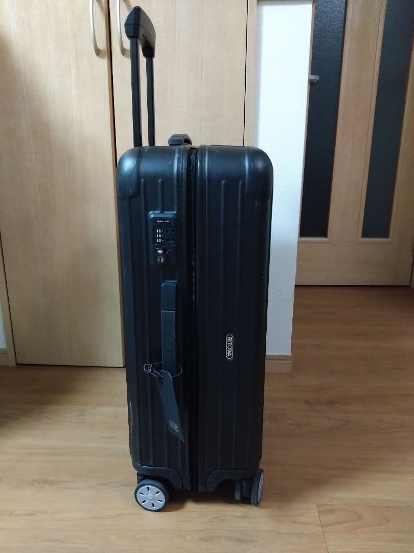RIMOWA リモワ　サルサ　ブラック　58リットル　4輪