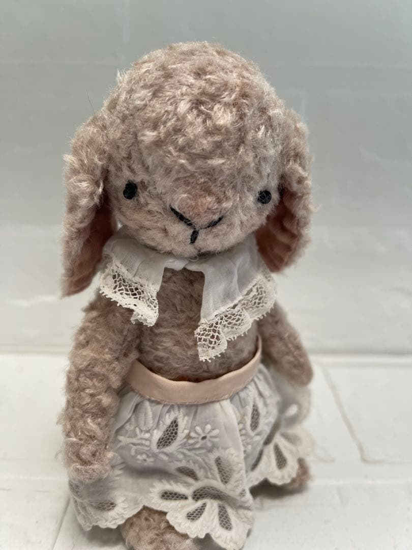 インスタ作家❤️unondoll❤️うさぎのぬいぐるみ