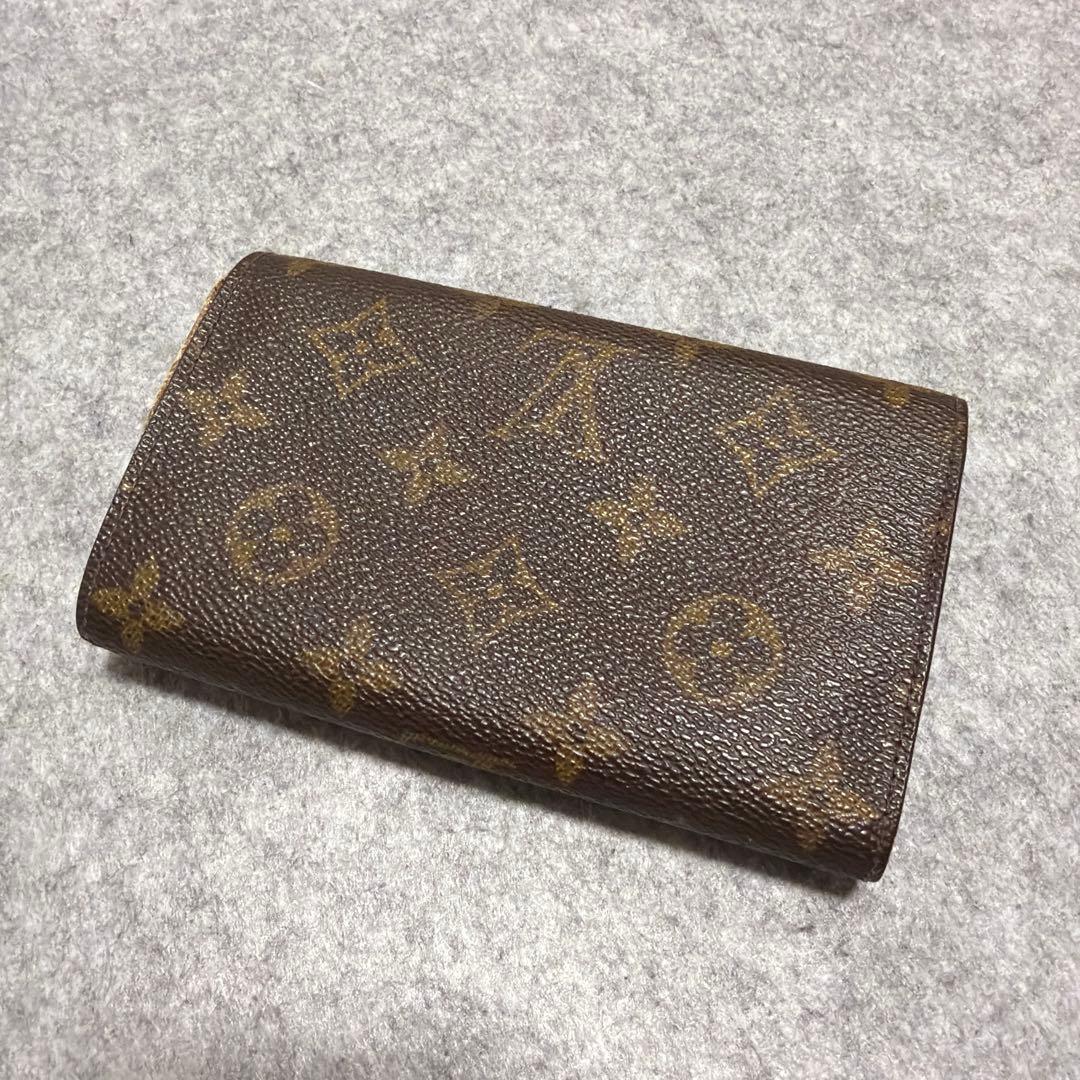 Louis Vuitton 二つ折り財布 ポルトモネ ビエ トレゾール