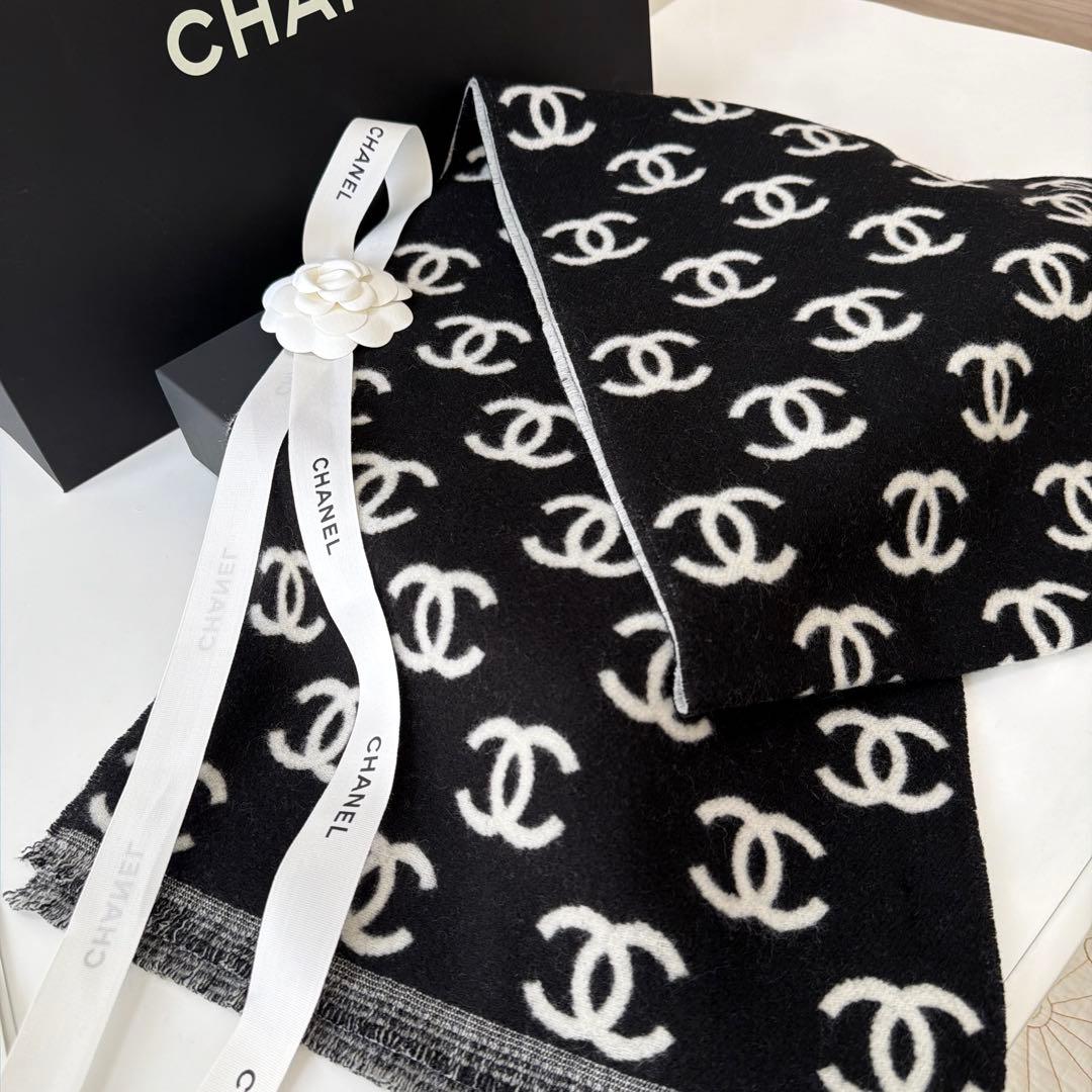 【新品未使用】CHANELシャネル2026年2月購入品リバーシブル マフラー希少