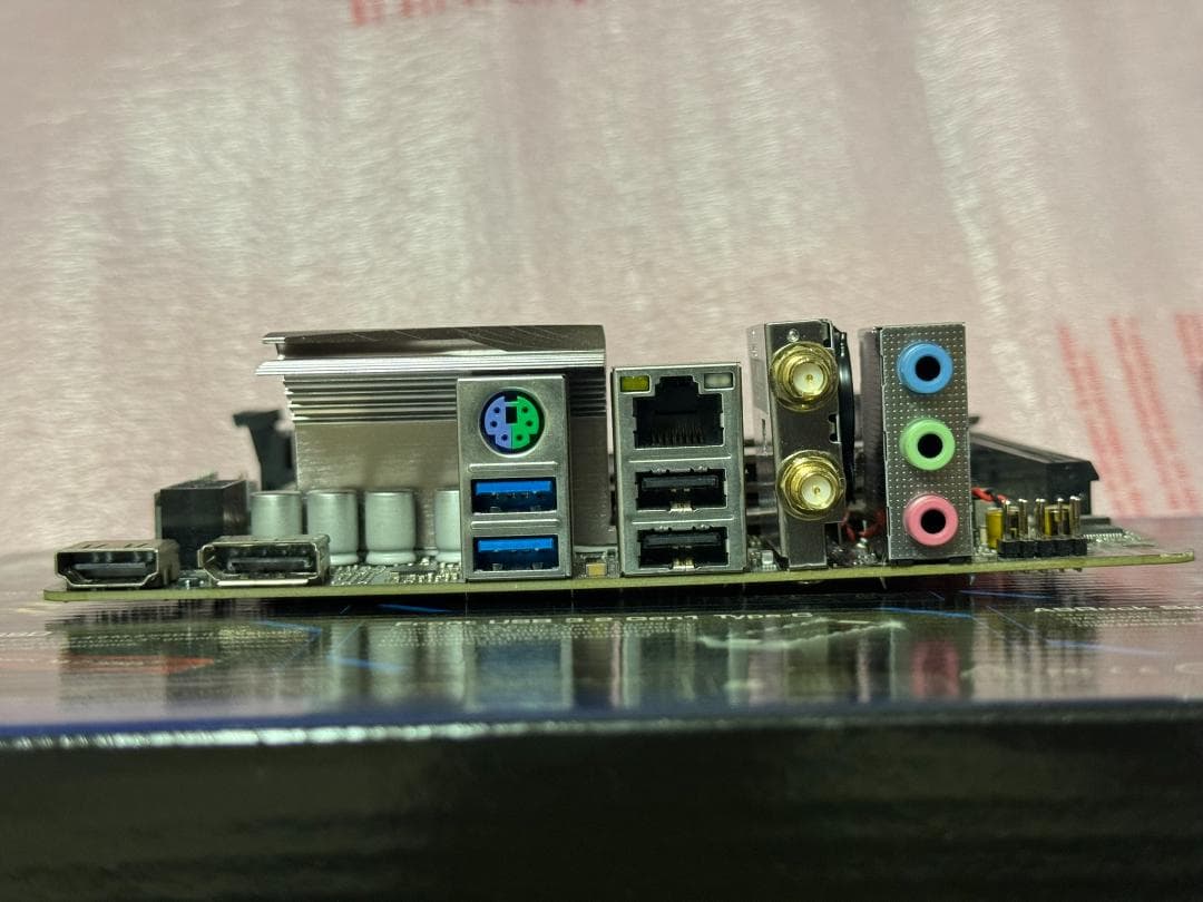 マザーボード ASRock B560M-ITX/ac LGA1200
