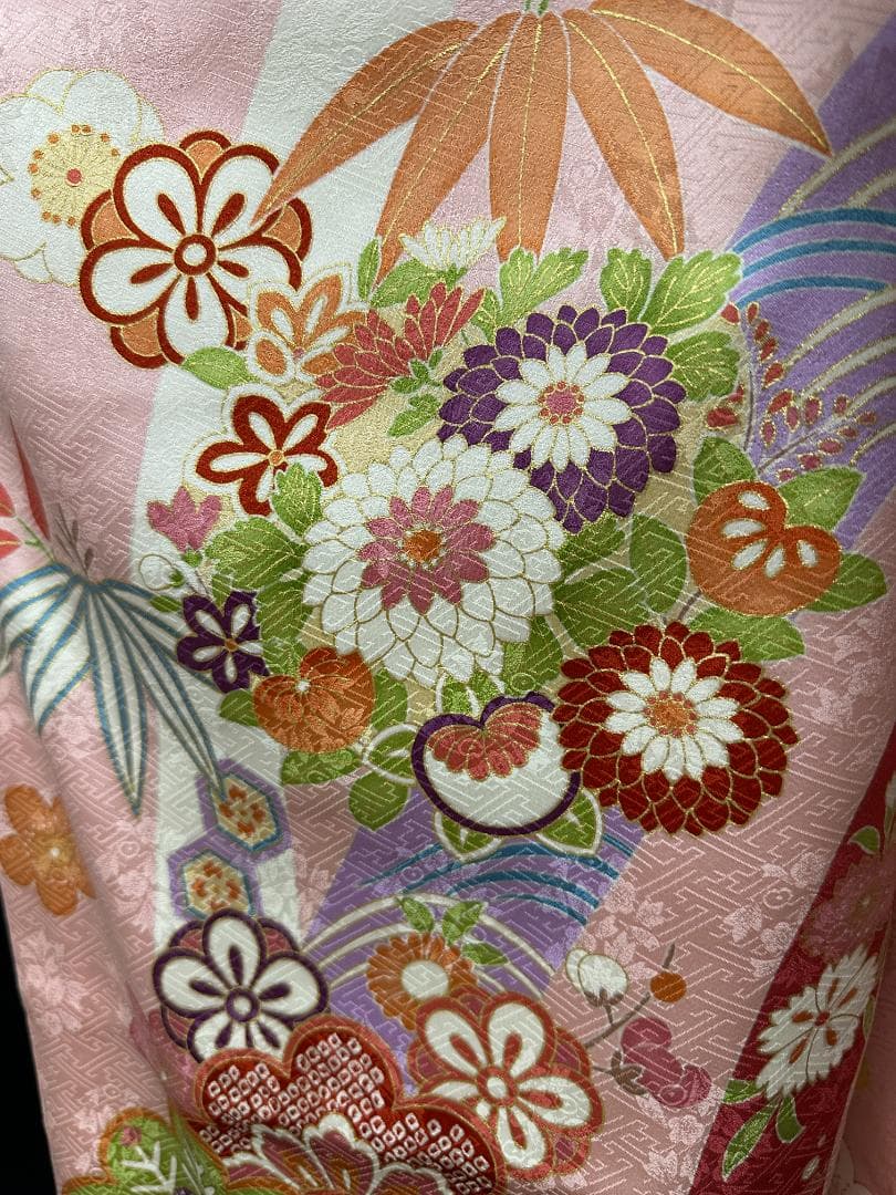 吉澤友禅 ピンク地 古典柄 金駒刺繍 松竹梅 振袖 袋帯フルセット