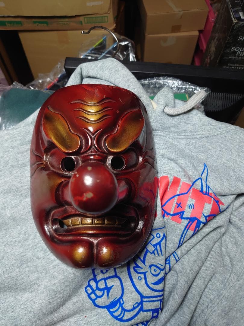 天狗　お面　鉄製 能面　翁　お面　壁掛け 70s.