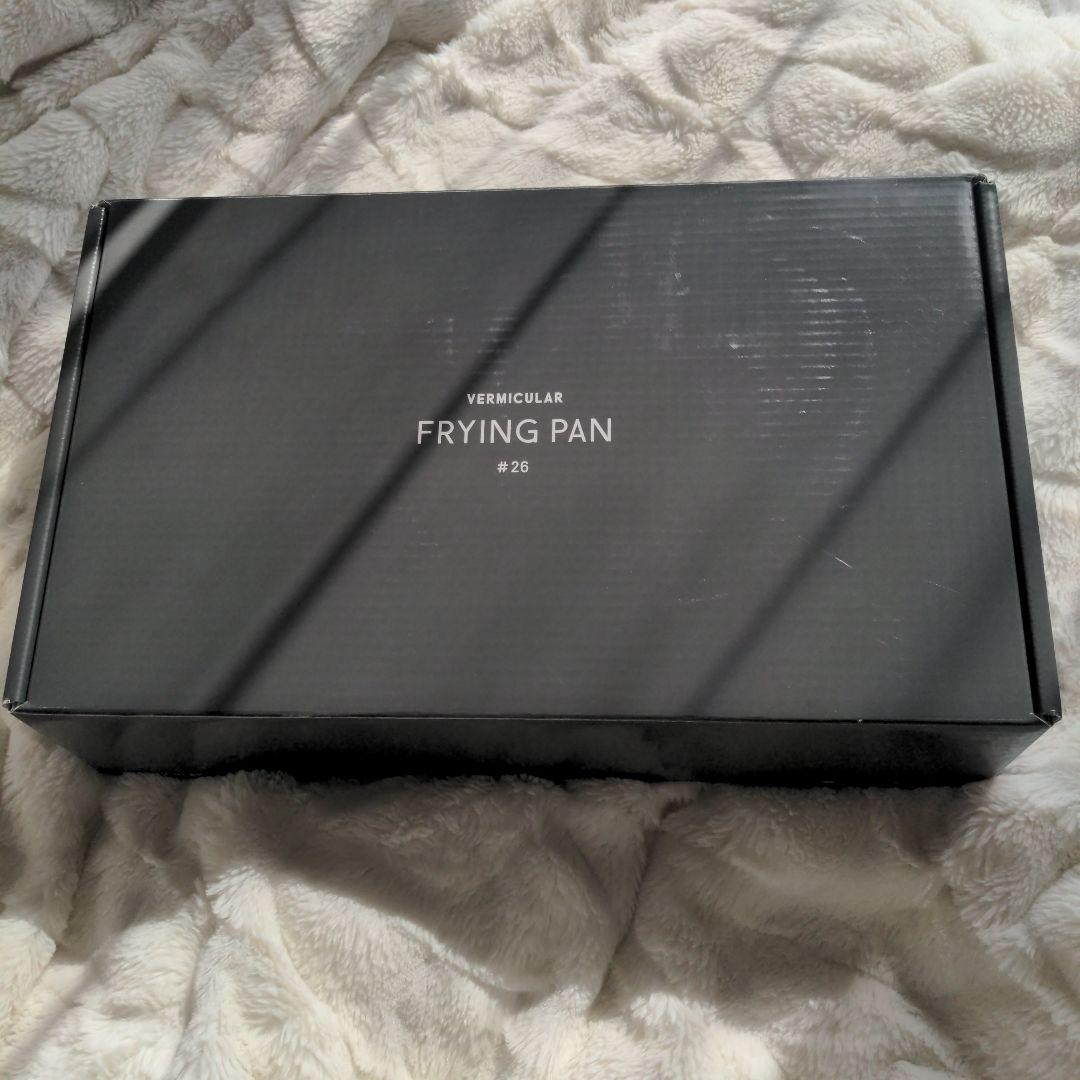 中古 バーミキュラ フライパン 26cm 蓋つき