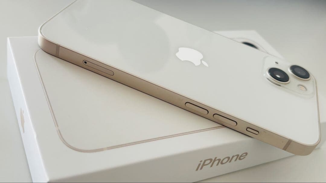 MarigaApple iPhone 13 ホワイト 本体　128GB