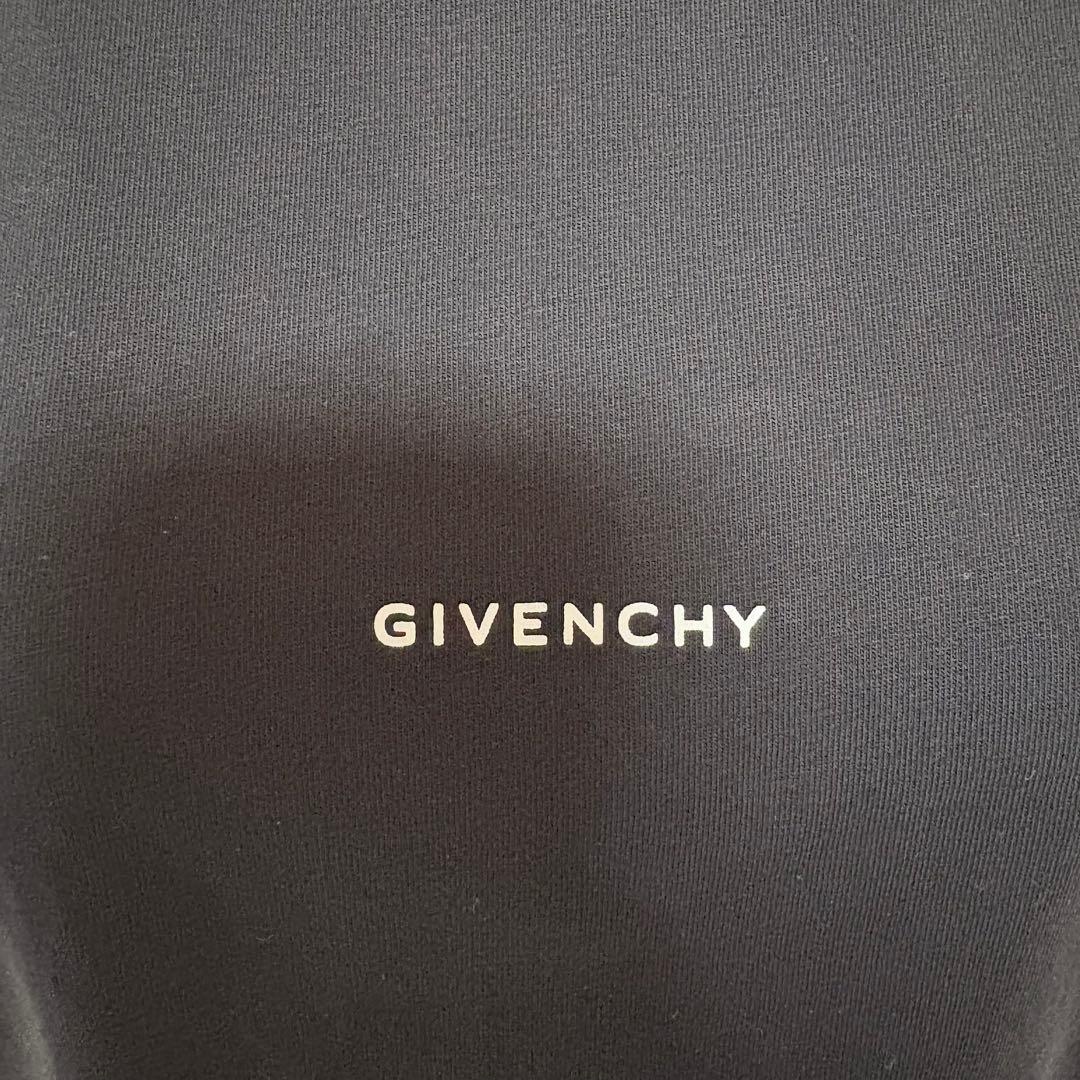 【美品】 GIVENCHY ロゴTシャツ　ブラック　Tシャツ カットソー