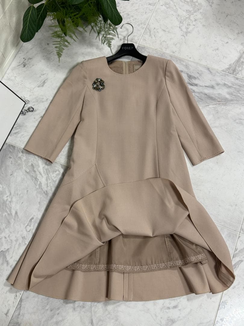 未使用★FOXEYフォクシー フラワーラッフル ストレッチダブルフェイス40