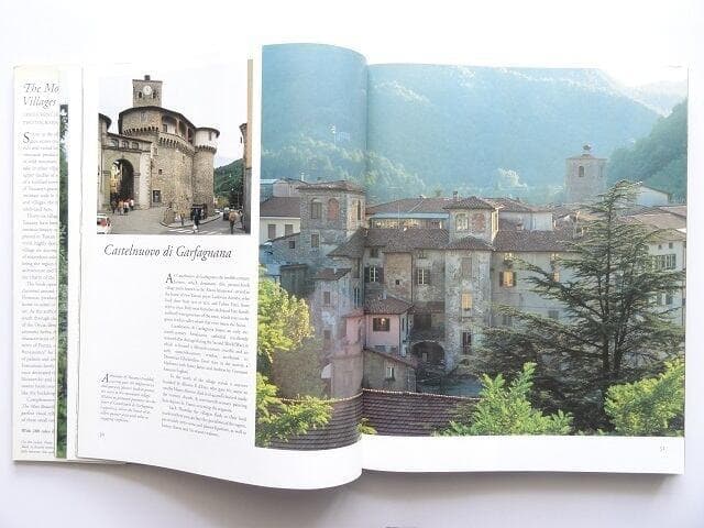 洋書◆イタリア トスカーナ地方の美しい村の写真集 本 建築 風景 景色 教会