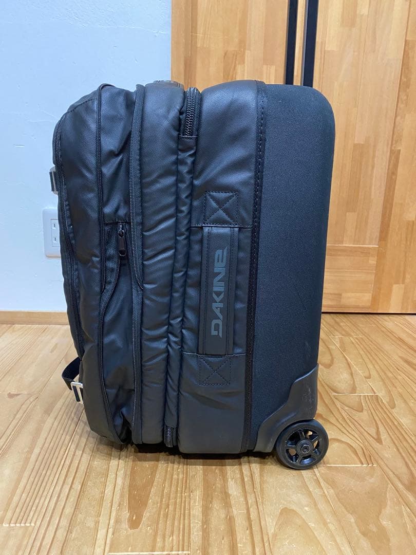 DAKINE キャリーケース 収納拡張 大容量