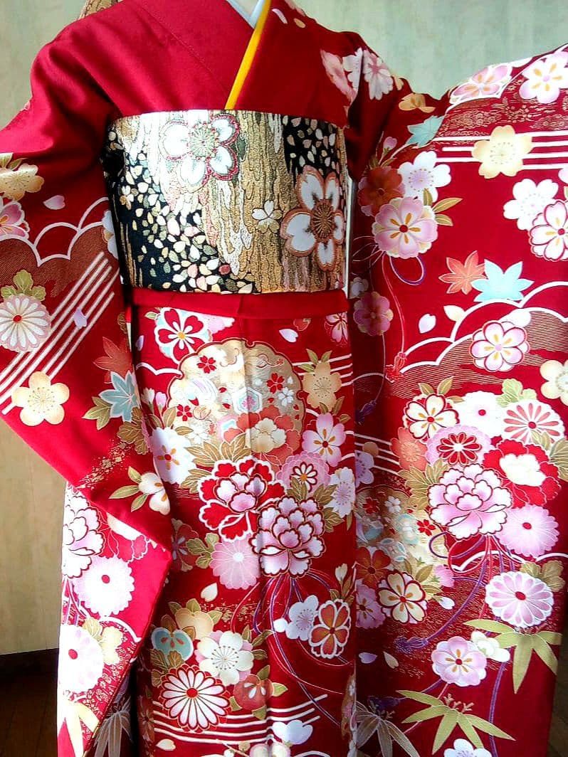 5138 振袖.帯2点セット 帯新品　赤正絹　古典柄 成人式結婚式卒業式