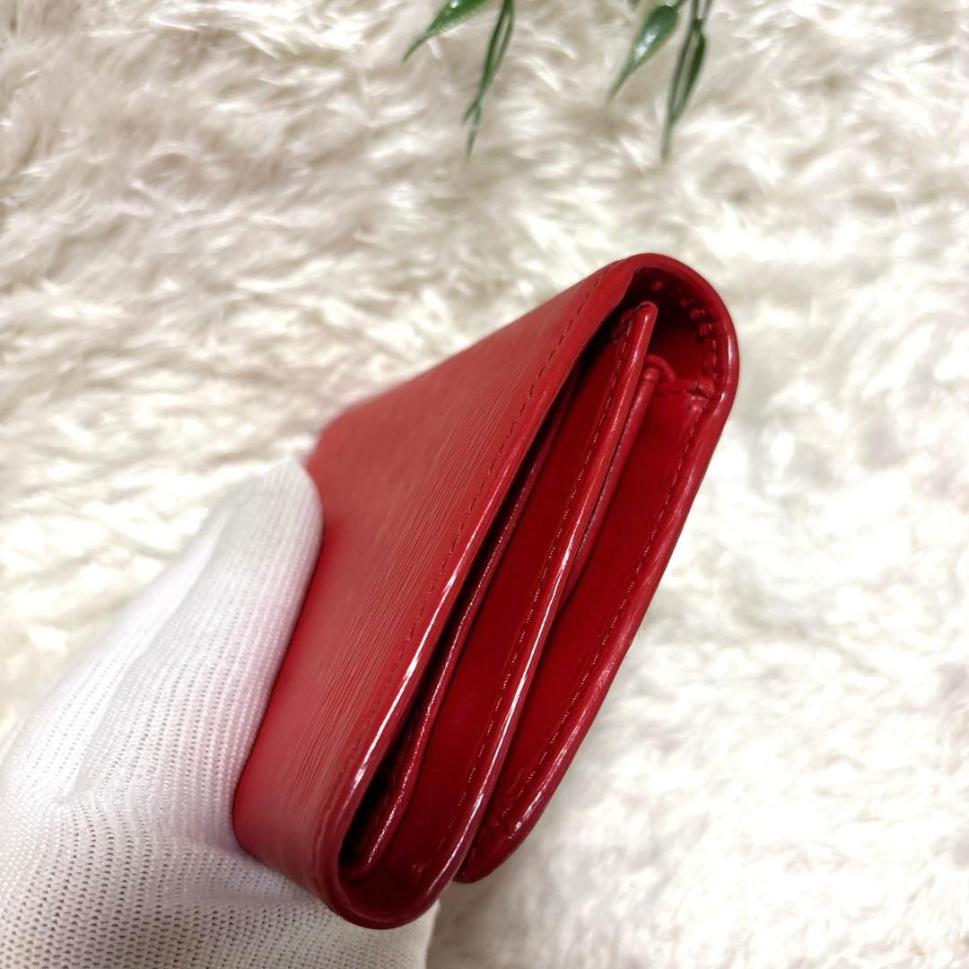 美品 PRADA 三つ折り財布 赤 レッド