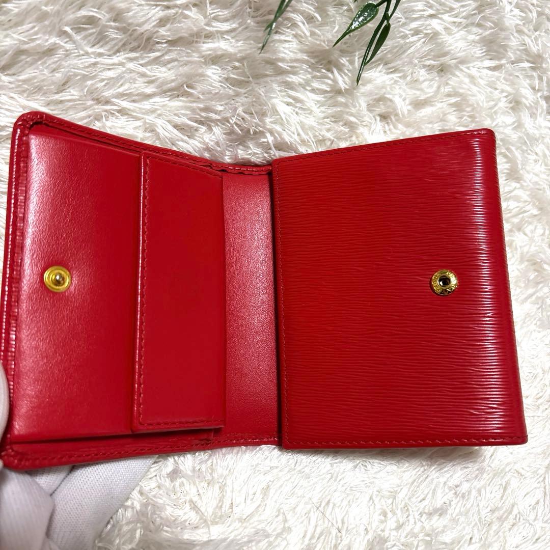 美品 PRADA 三つ折り財布 赤 レッド