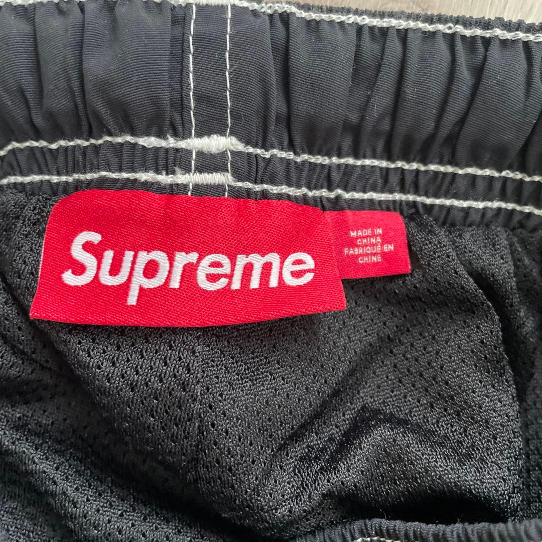 パンツ Supreme Spellout Embroidered Track Pant