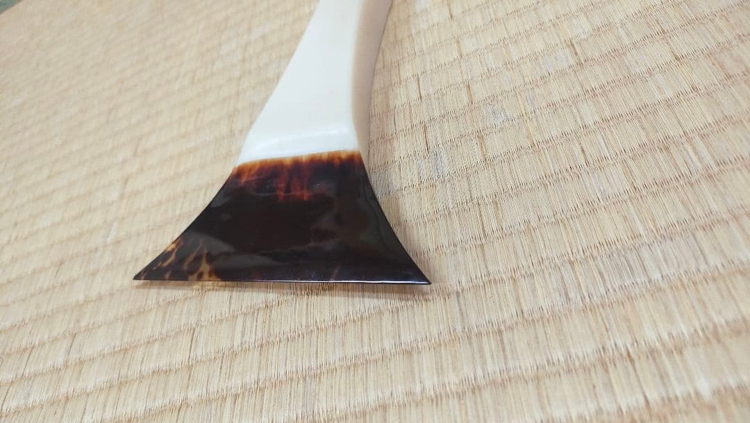 三味線撥　開き約13.1cm