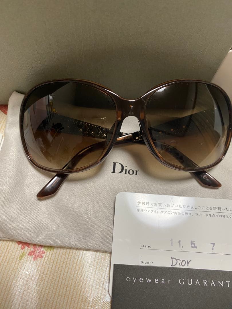 Dior サングラス ブラウン ビジュー付き