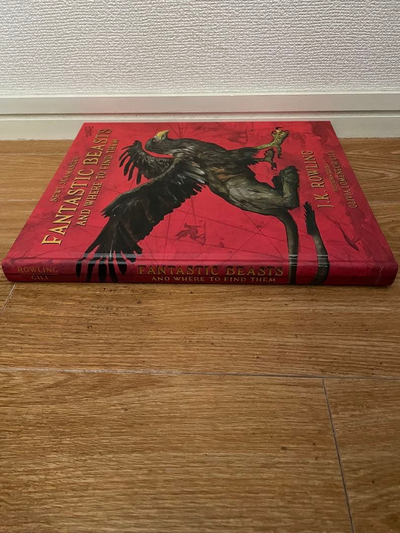 洋書 Hogwarts Library Illustrated Collection
