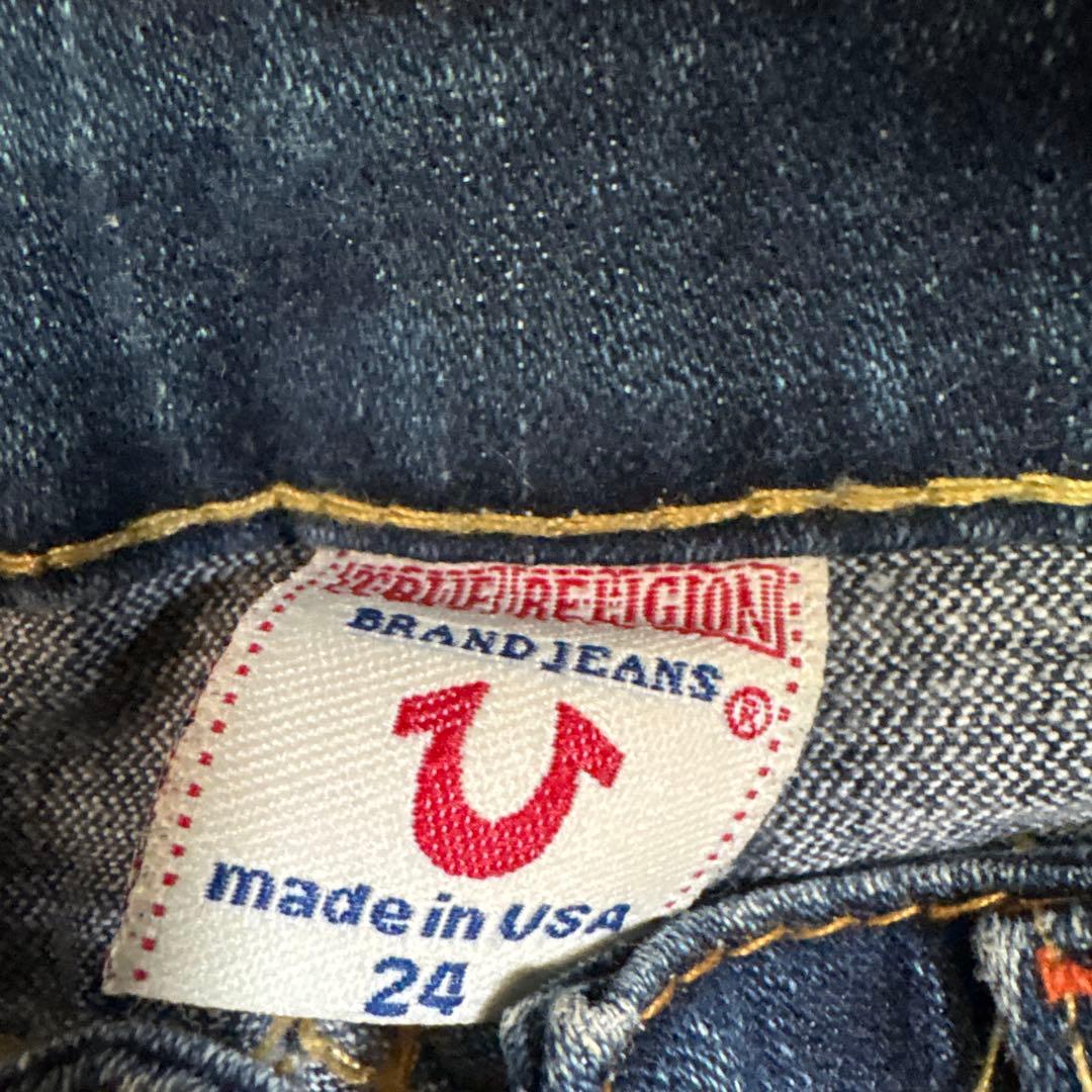 True Religion ブーツカットフレアデニム 24