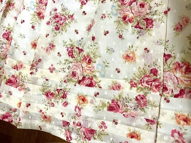 未使用！ リズリサ 花柄キャミワンピース ホワイト バラ 薔薇 ローズ フラワー