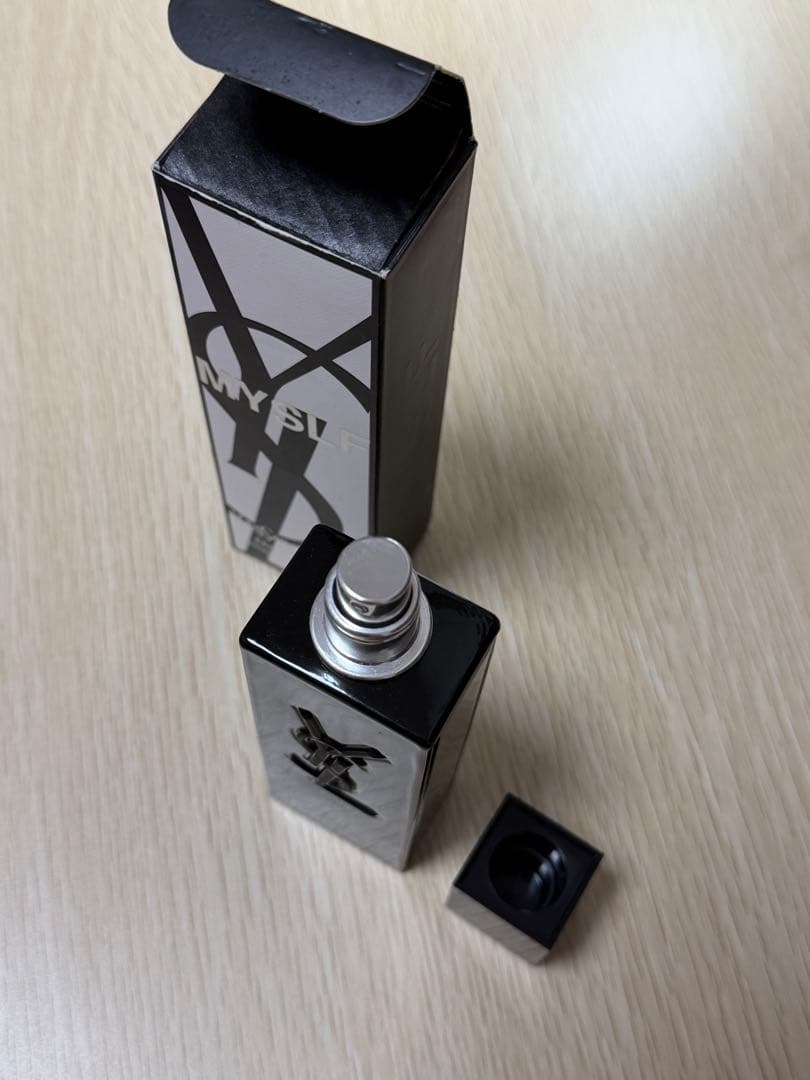 YSL MYSLF オードパルファム 60ml大阪の心斎橋OPAで購入しました。