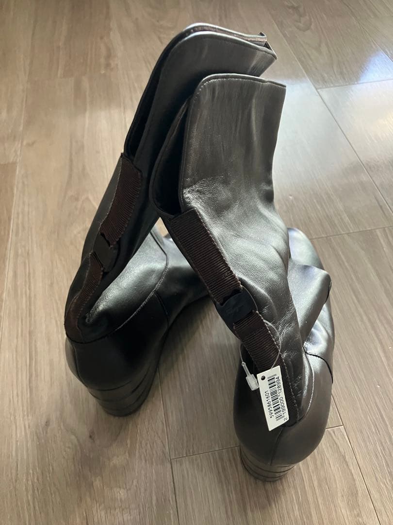 Salvatore Ferragamo ダークブラウン ブーツ