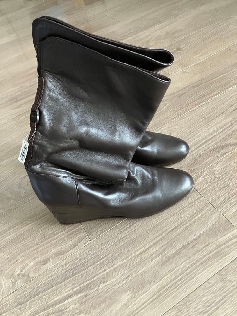 Salvatore Ferragamo ダークブラウン ブーツ