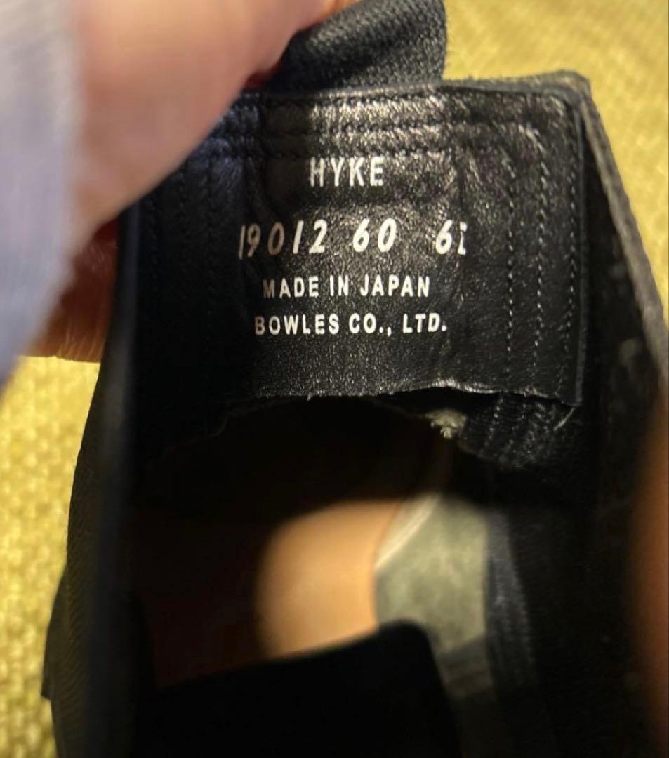 HYKE黒レザーサイドゴアブーツ
