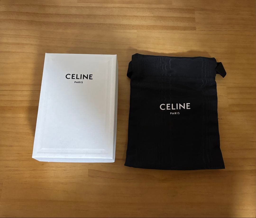 CELINE スモール フラップウォレット トリオンフ　箱あり