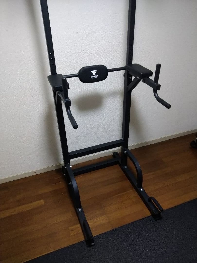 無言購入ok 早い者勝ち　STEADY　懸垂マシン　チンニング　値下げ不可