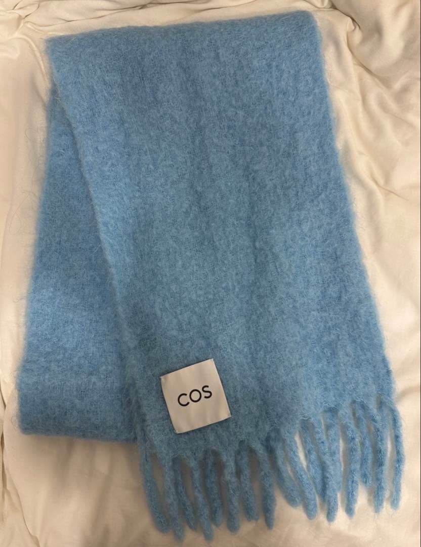 COS オーバーサイズフリンジマフラー (ブルー)