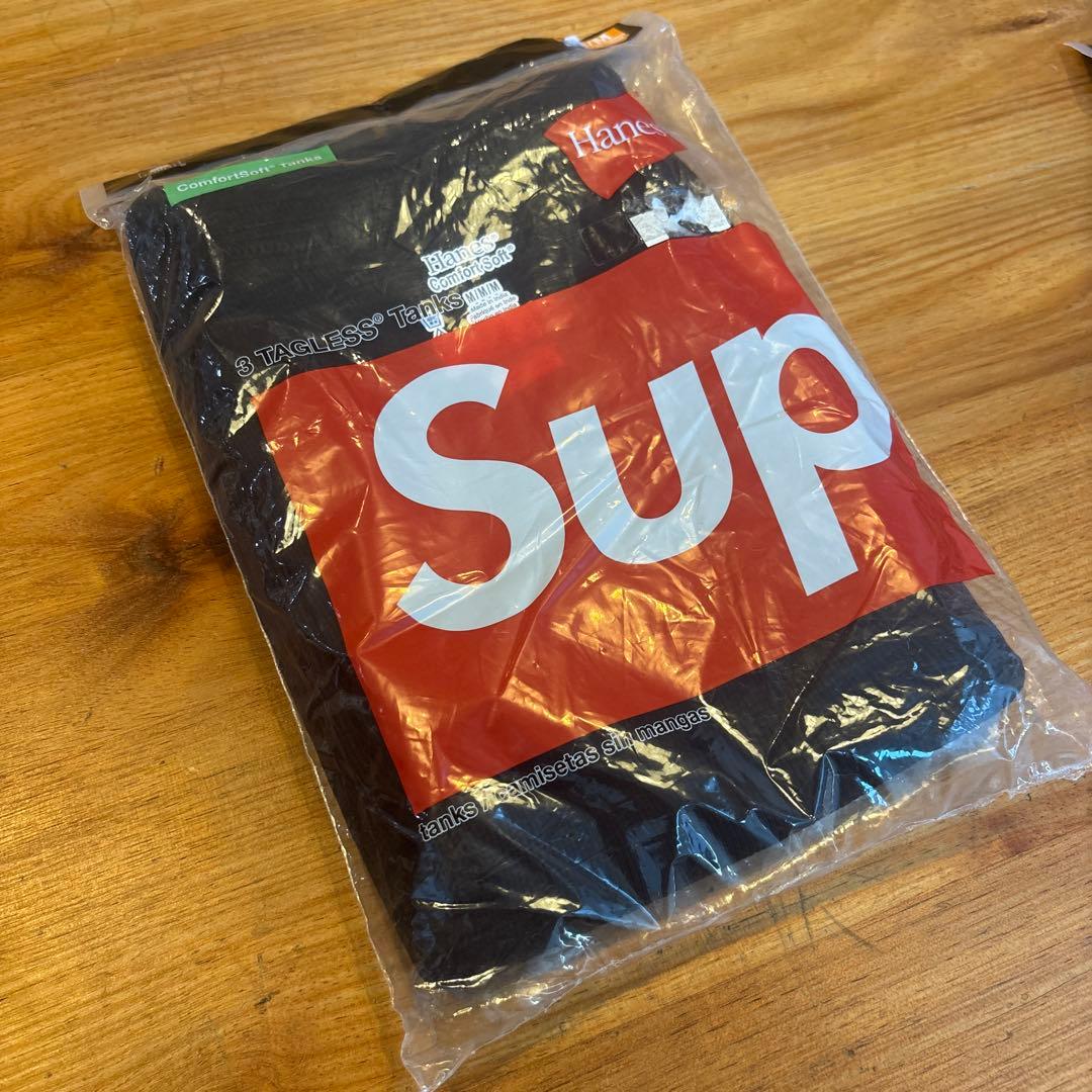Supreme × HanesTagless Tank Tops 3 Pack