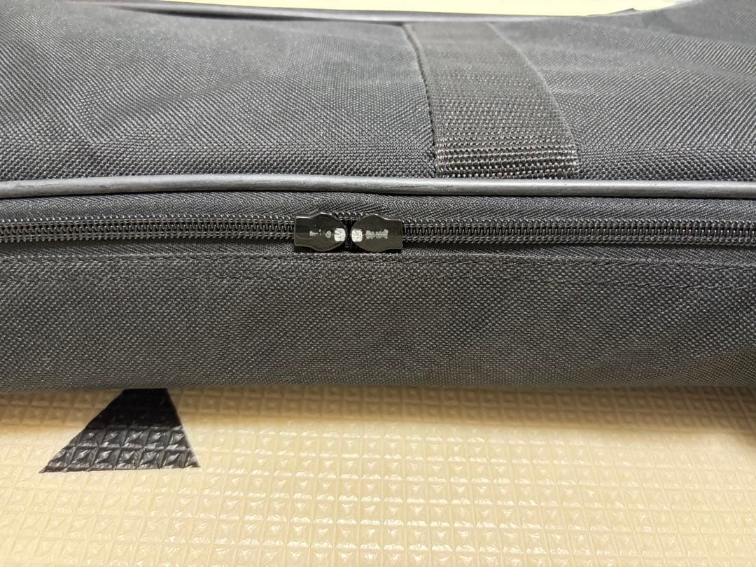 Ibanez アイバニーズ　SR300 ソフトカバー付き　中古