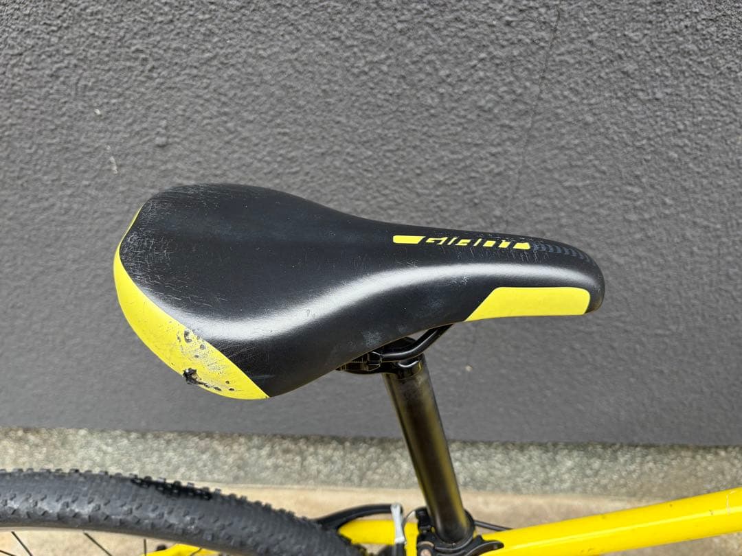 【引取り限定】GIANT24インチ イエローバイク