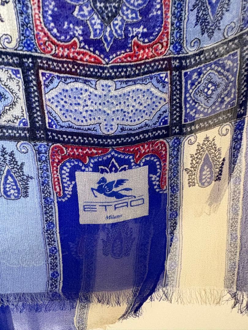 ETRO 100％シルク　ペイズリー柄 ストール