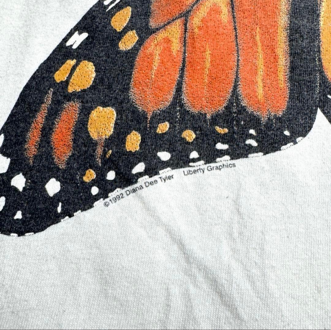 イ*ラ様 Diana dee tyler butterfly Tシャツ 昆虫 ア