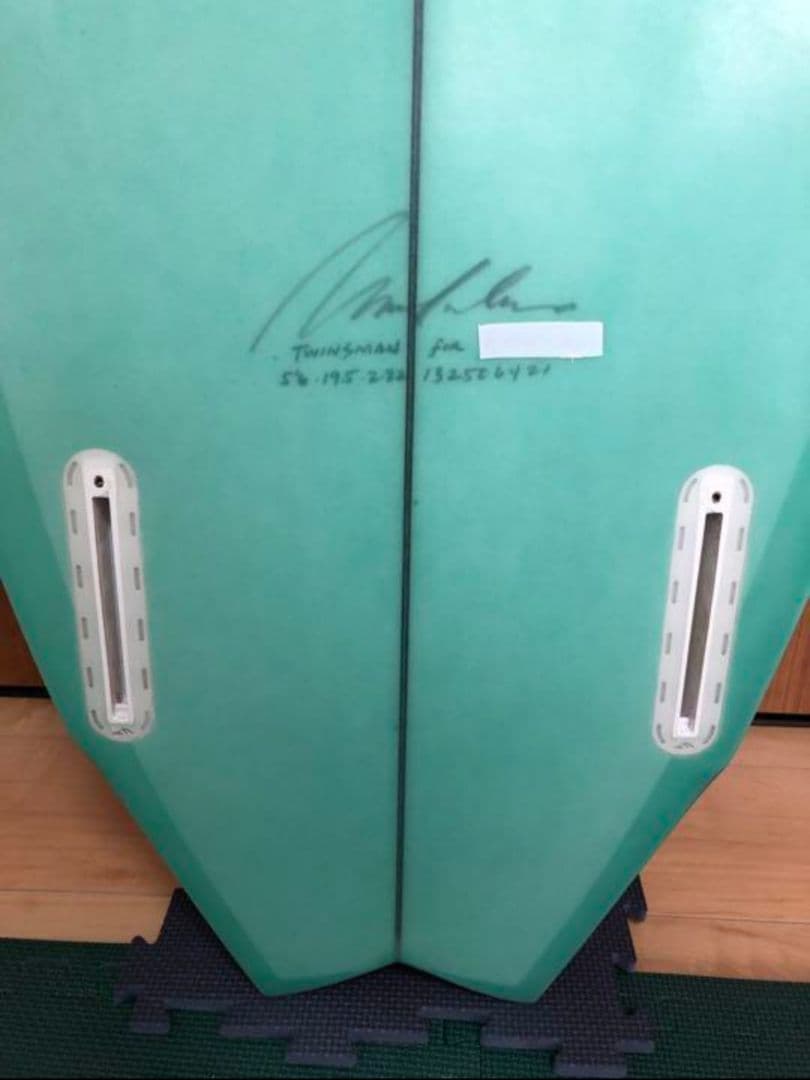 ALBUM SURFBOARD TWINSMAN 5'6\" ツインフィン